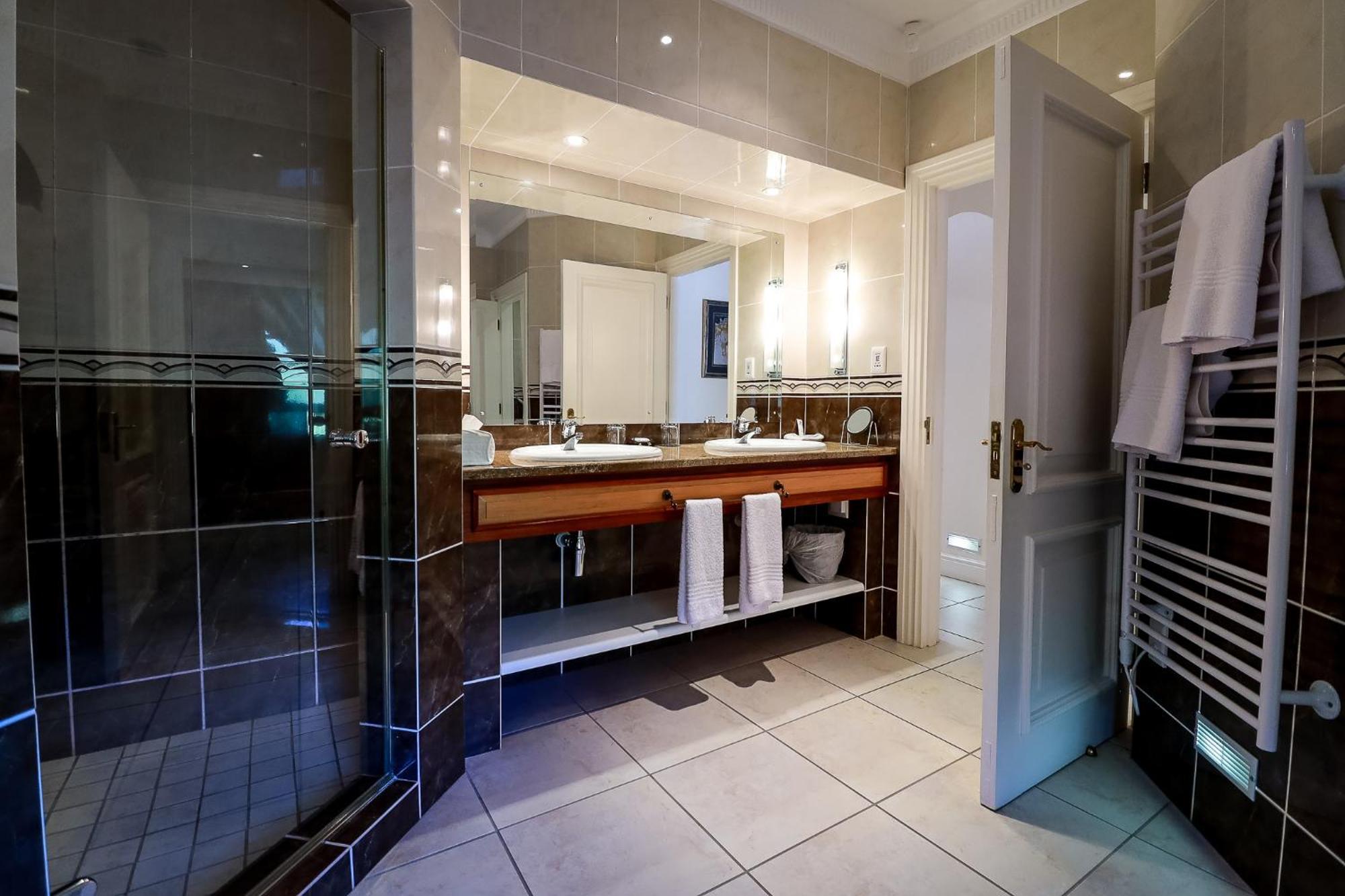 Altes Landhaus Country Lodge Oudtshoorn Ngoại thất bức ảnh