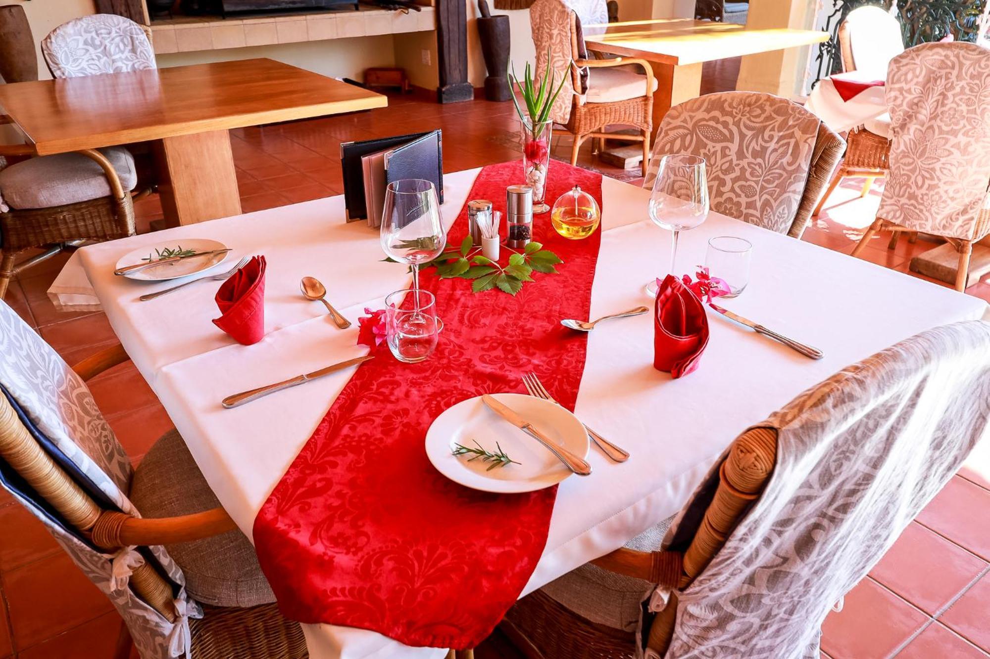 Altes Landhaus Country Lodge Oudtshoorn Ngoại thất bức ảnh