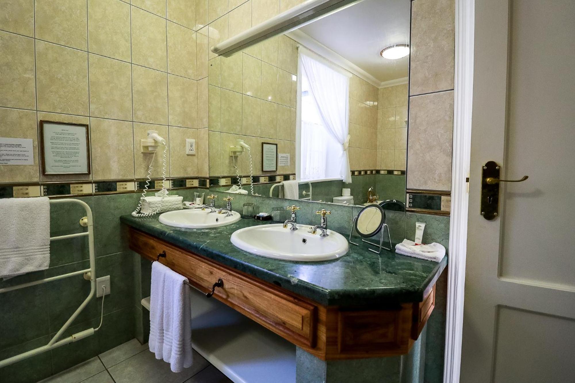 Altes Landhaus Country Lodge Oudtshoorn Ngoại thất bức ảnh